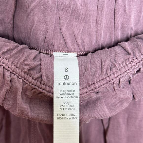 LULULEMON Lost in Leisure Crop Jogger Antique Bark Purple Brown Sz 8 {U54} - Picture 7 of 8